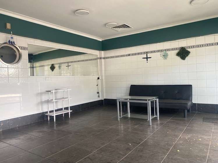 Shop 1/5 Memorial Avenue Ilam_14