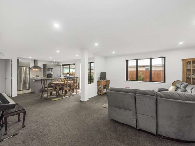 1 Etna Way Dinsdale_5