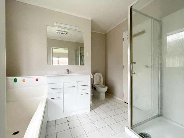 172 Burswood Drive Pakuranga Heights_4