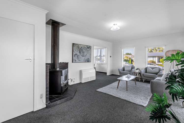 34 Lothian Crescent Strathern_2