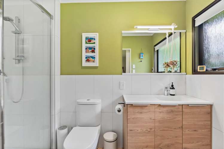 1614 State Highway 14 Maungatapere_24