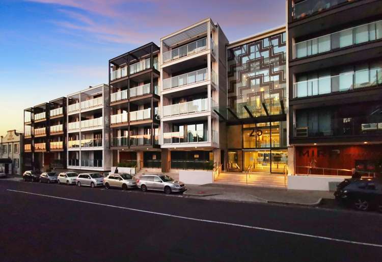 118/27 Enfield Street Mount Eden_32