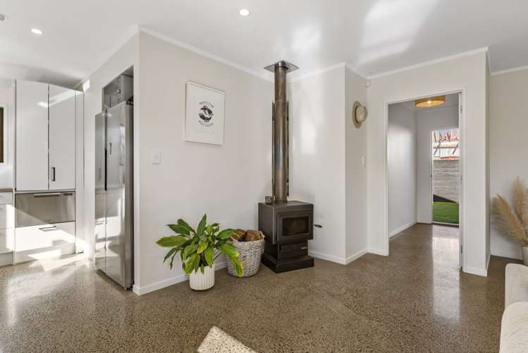 2/4 Mardi Place Mount Maunganui_7