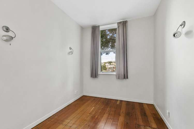 3/30 Hanson Street Mount Cook_5