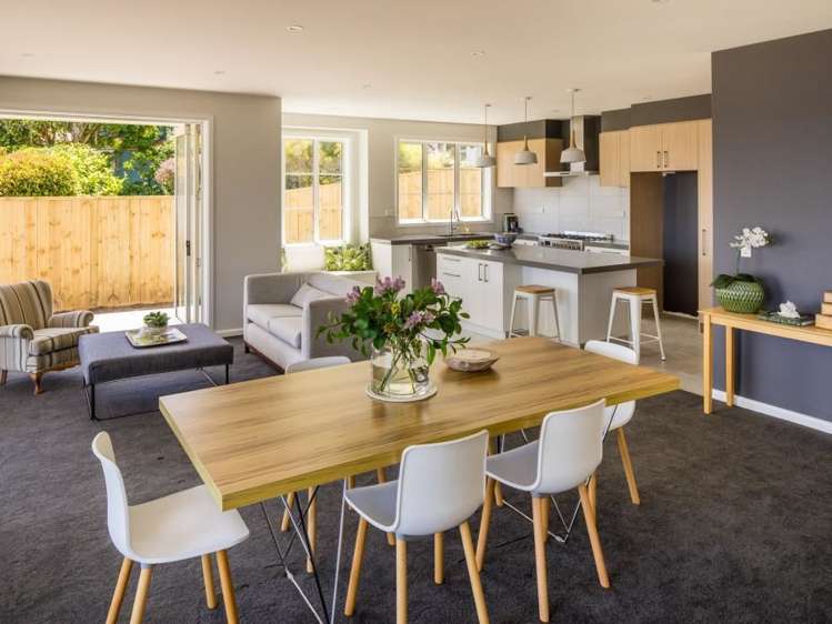 616 Marine Drive Days Bay_3