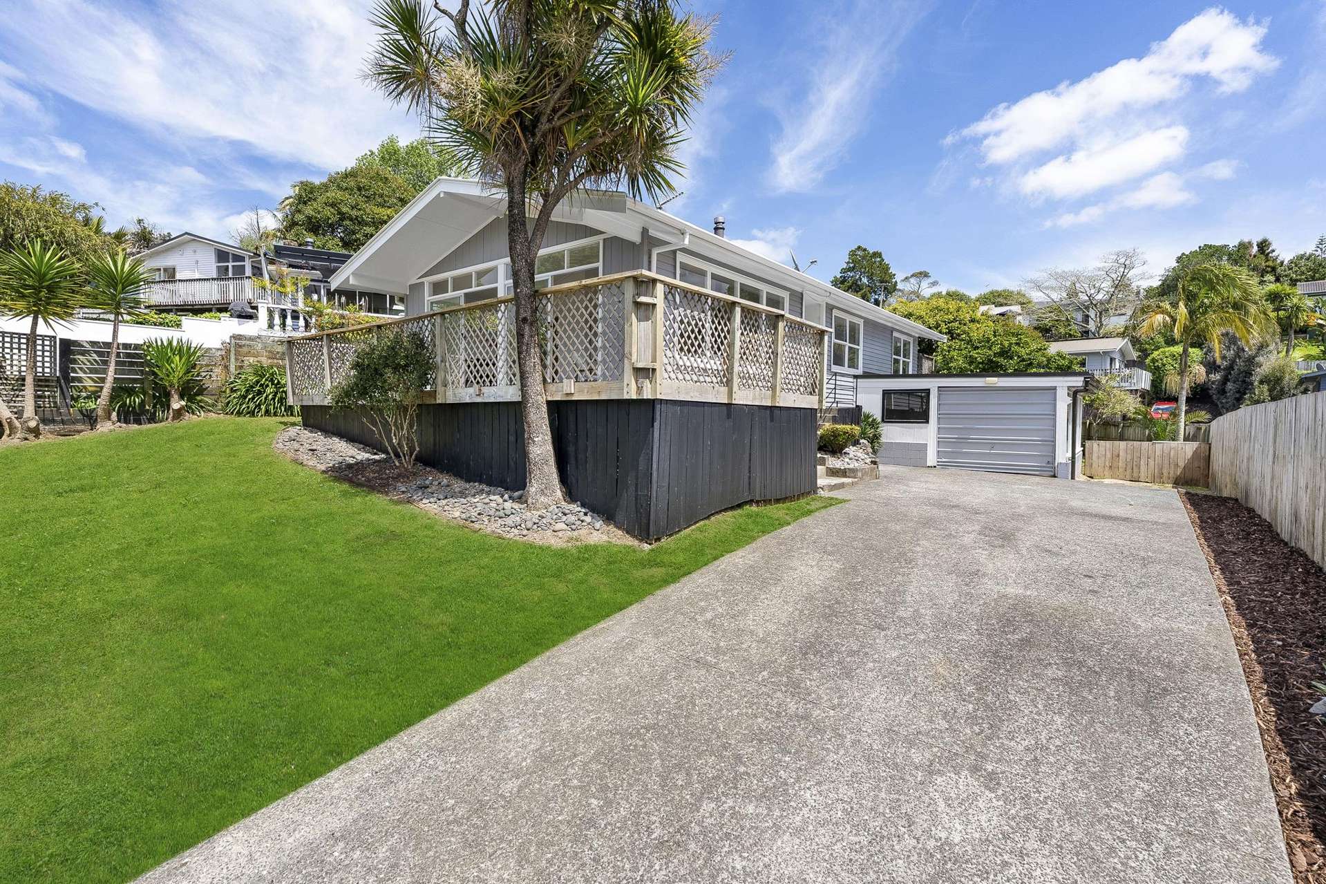 77 Vandeleur Avenue Birkdale_0