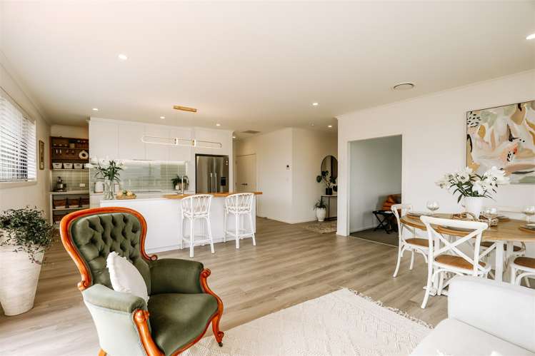 43 Katania Heights Brightwater_8