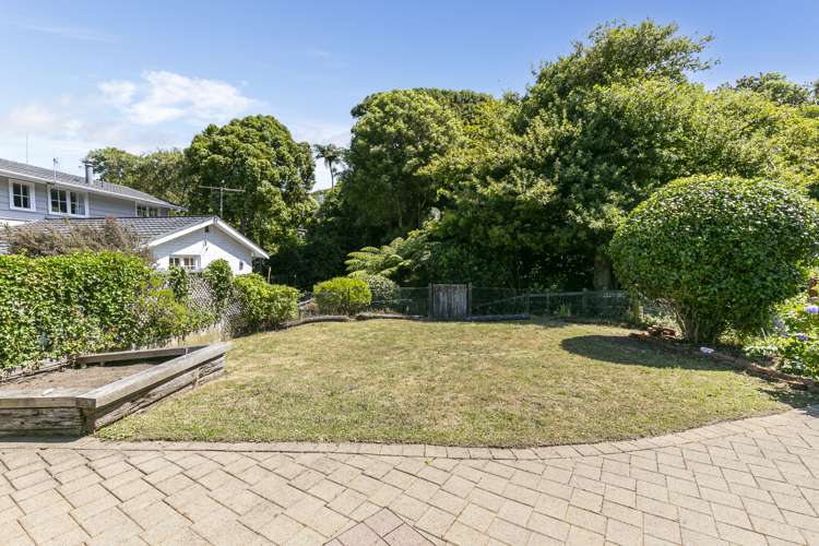 65 Delhi Crescent Khandallah_9