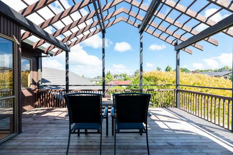 5 Pyatt Crescent Saint Johns_19