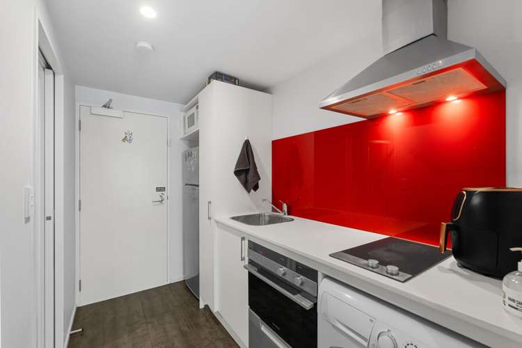 4/17 Bunyan Street Waltham_7