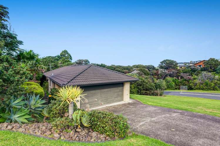 42 Savoy Road Orewa_23