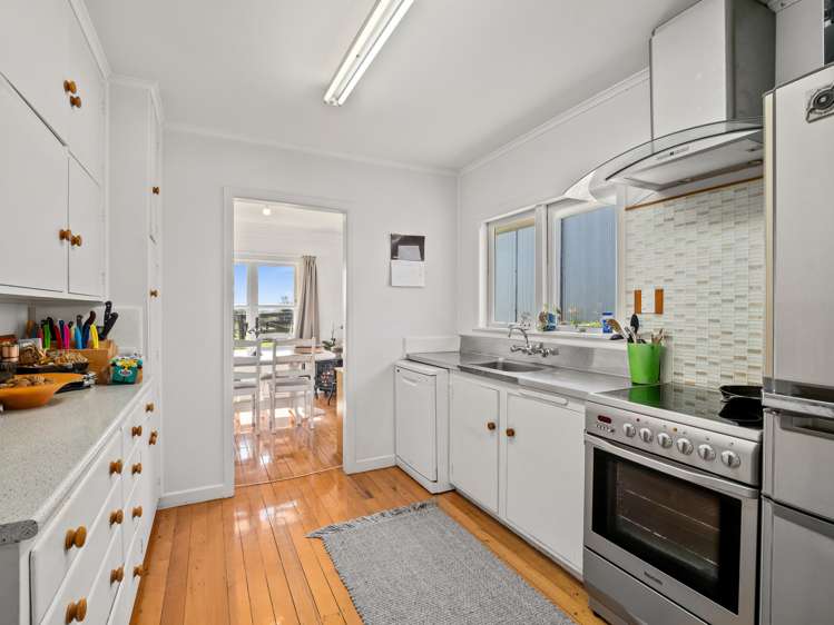 85 Heaven Road Wharehine_10