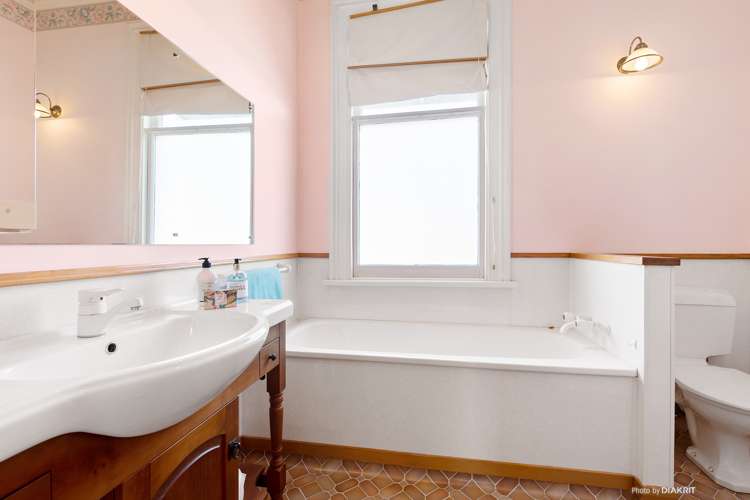 29 Hobson Crescent Thorndon_11