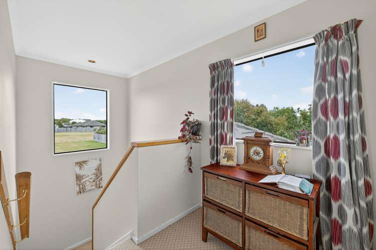 2/7 Crofts Lane Parklands_21