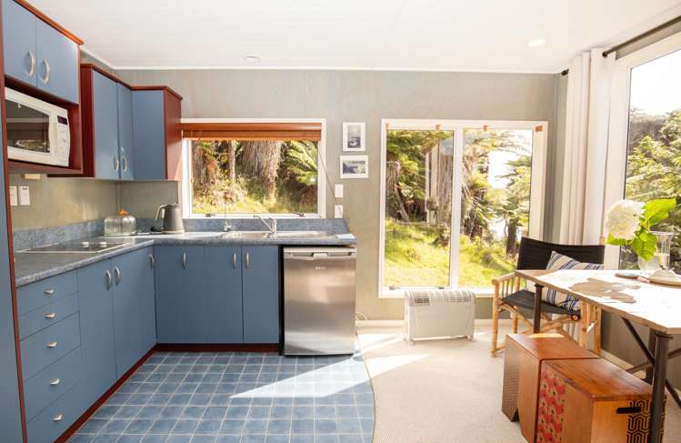 66 Leask Bay Road Stewart Island_12