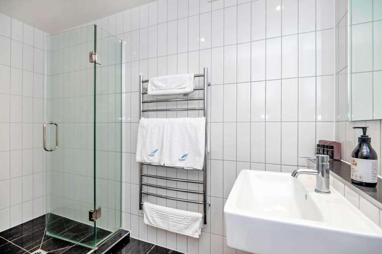 H2A/307-309 Harbour Road Ohope_13