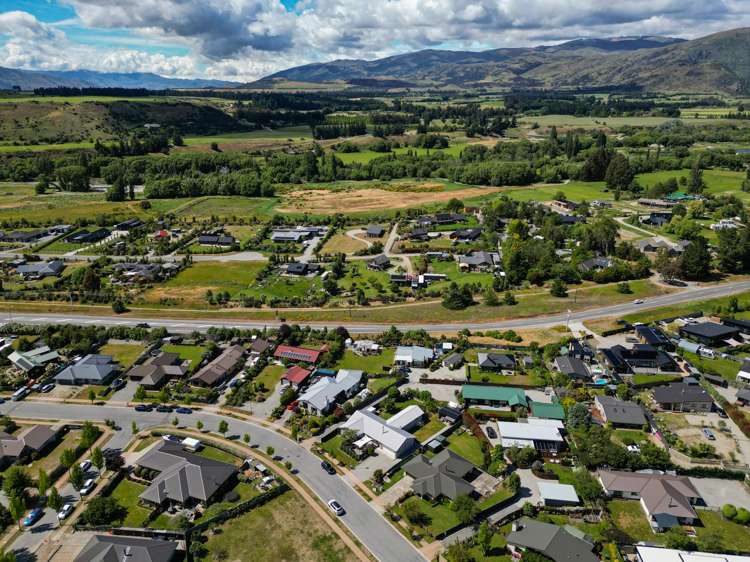 51 Frye Crescent Albert Town_45