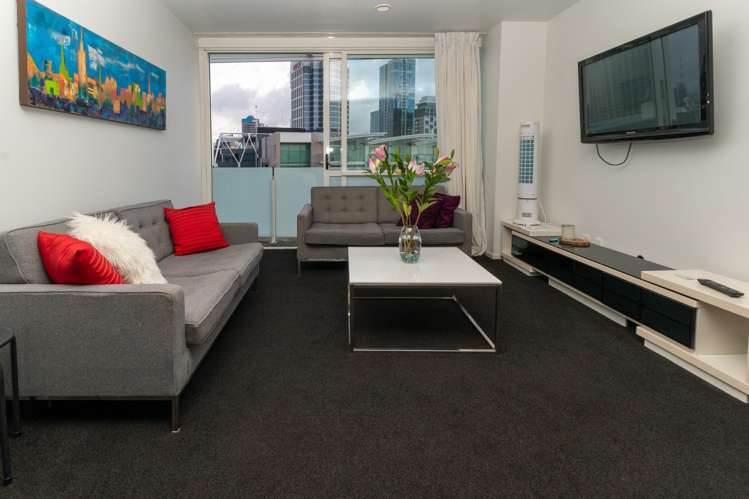 2305/10 Waterloo Quadrant Auckland Central_5