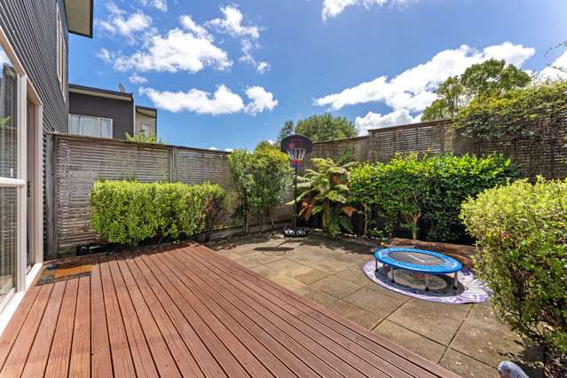 9/216 Manuka Road Bayview_1