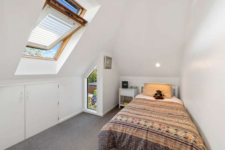 2/97 Beach Road Castor Bay_16