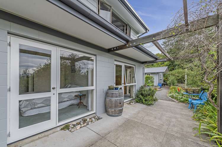 1594 Cust Road Cust_24