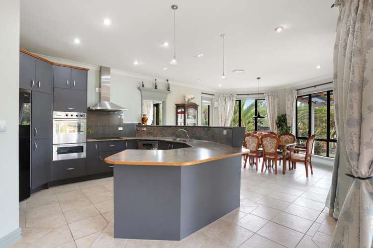 54 Roy Maloney Drive Henderson_9