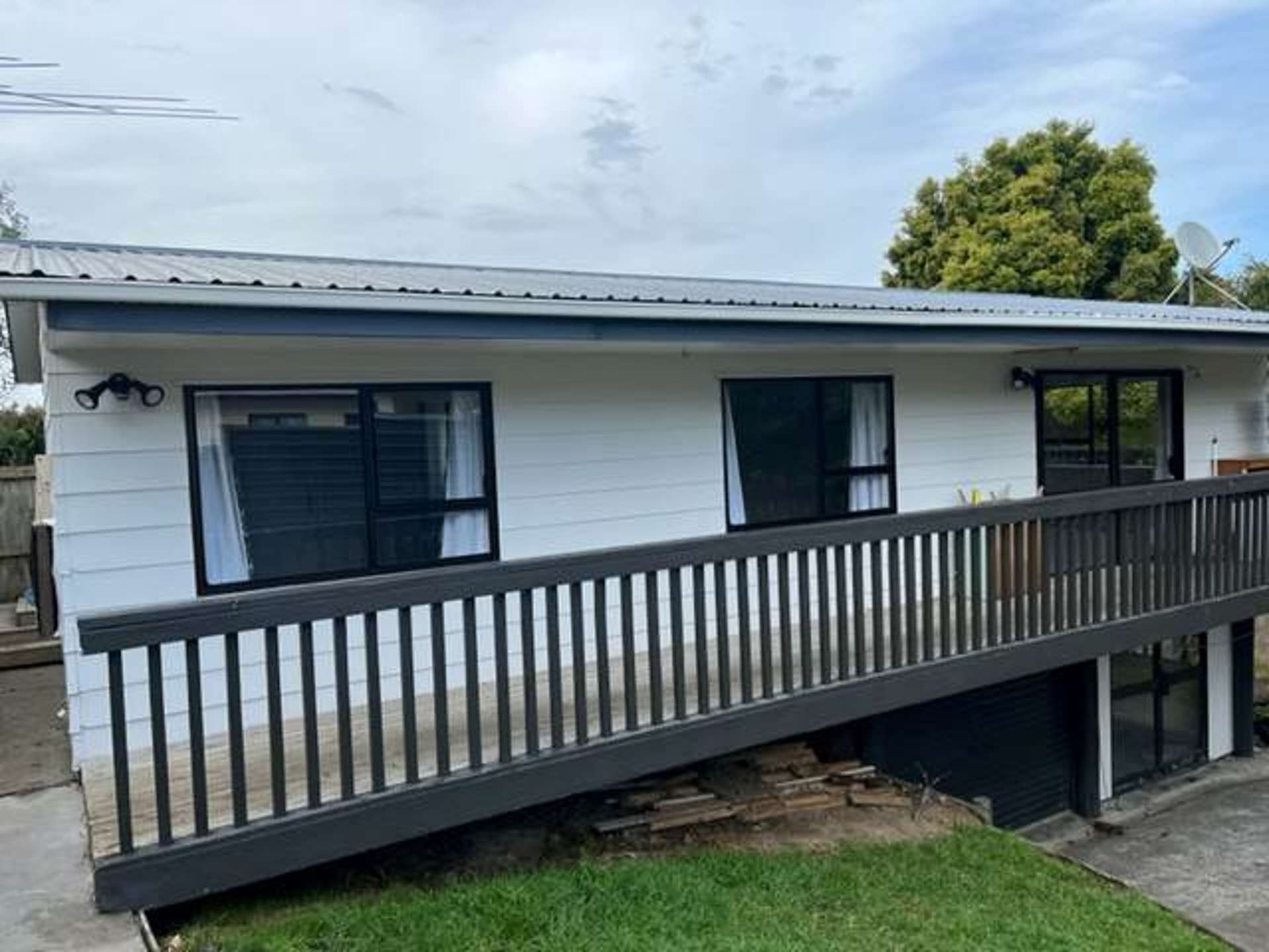 11b Penton Road Stanmore Bay_0