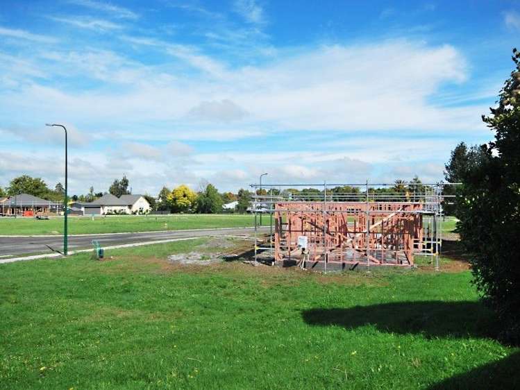 33 Tarata Grove Masterton_3