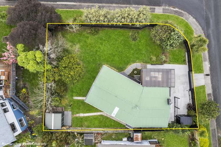 76 Lauderdale Road Birkdale_12