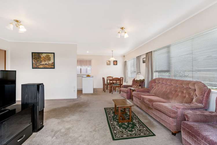 1/3 Cezanne Place New Lynn_4