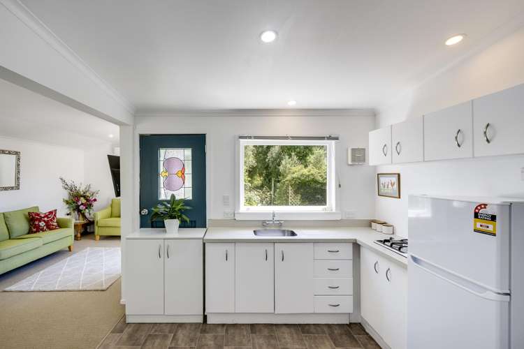 84 Middle Road Havelock North_22