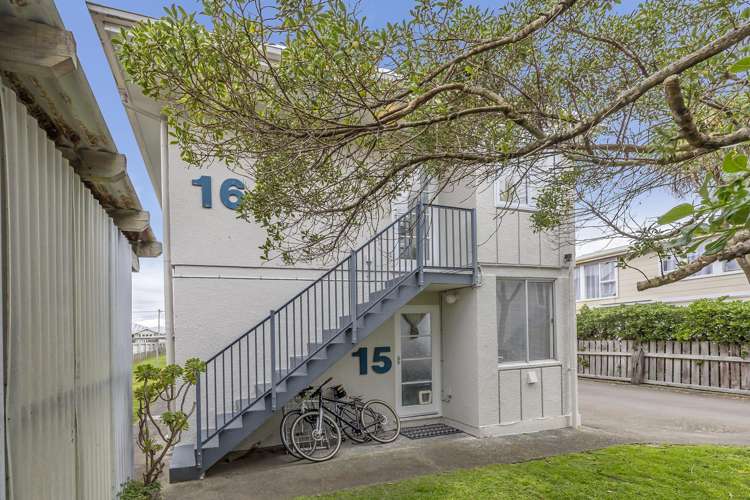 16/76 Freyberg Street Lyall Bay_9