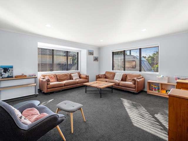 5 Lomond Court Pyes Pa_2