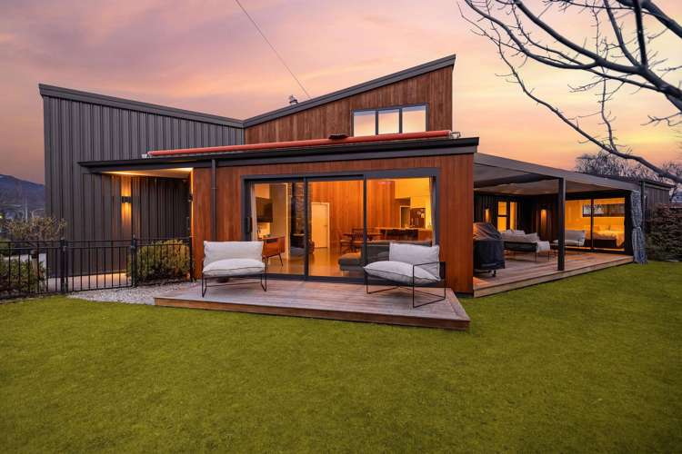 20 Adamson Drive_0