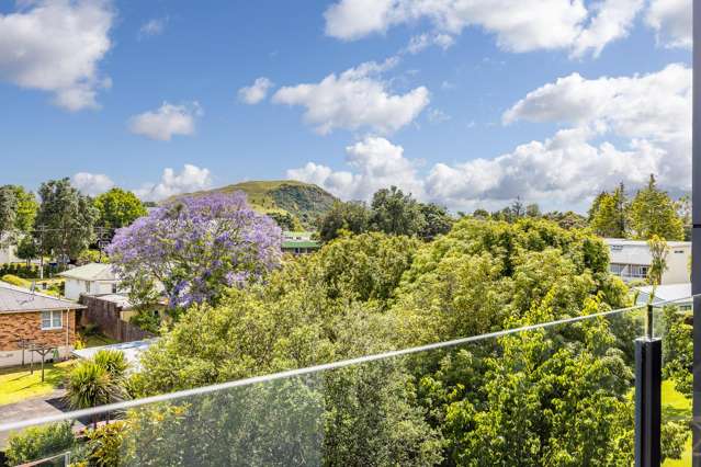 57/8 Thompson Park Road Mount Wellington_4