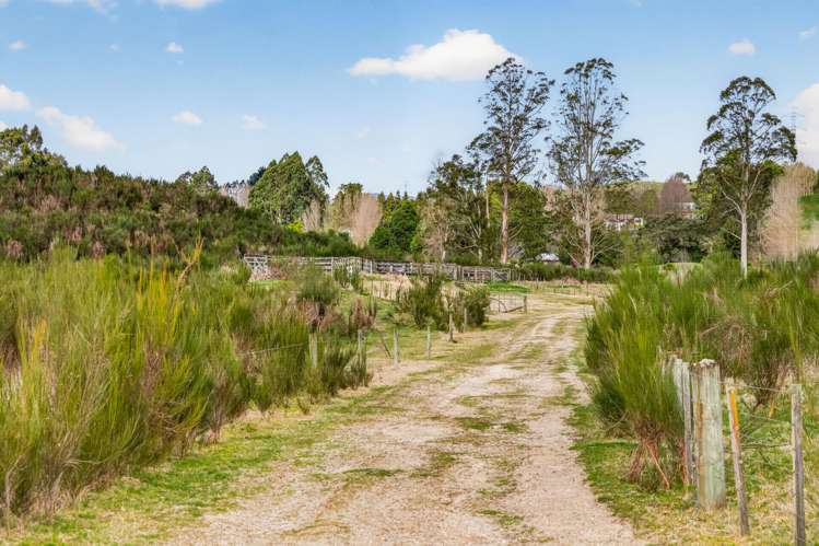 1200 Poihipi Road Oruanui_23