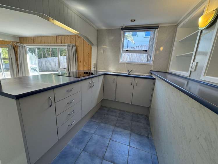  A/65 Brunner Road Glen Eden_2