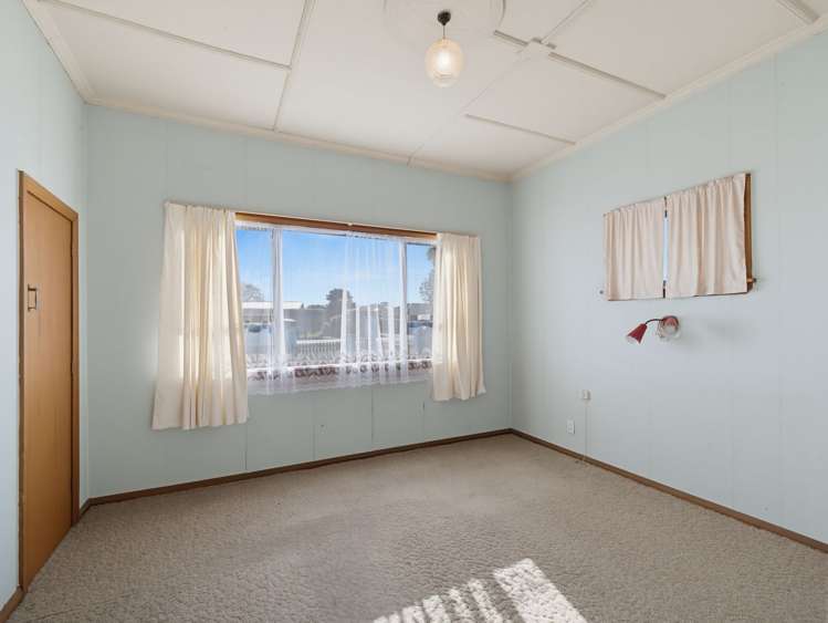 72 Ferry Road Clive_10