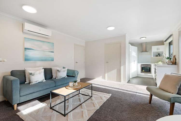 2c Dey Street Mosgiel_2