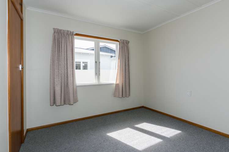 812 Oliphant Road Raureka_17