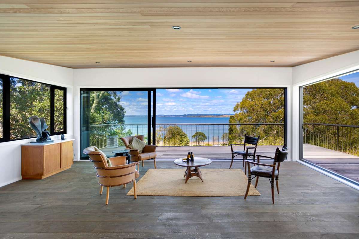 Island Living Moturoa Island_5