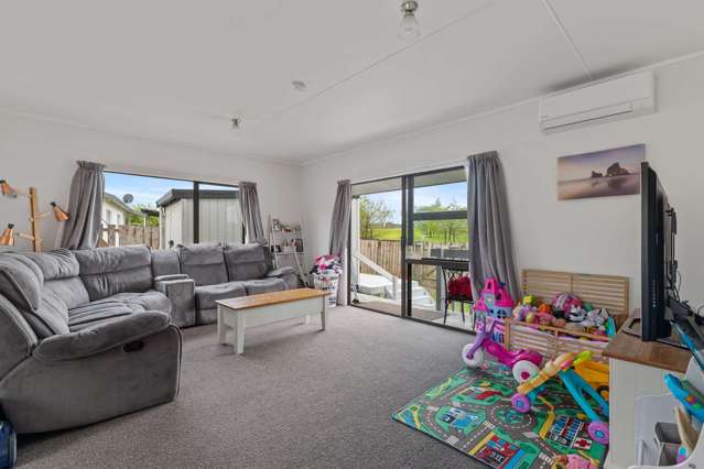 16 Southview Place Wattle Downs_4