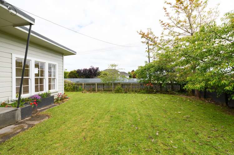 24 Main Street Marton_13