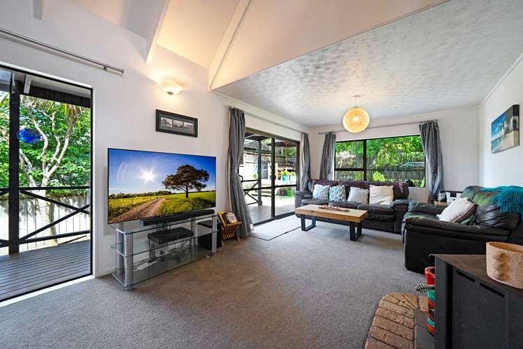 15 Fawcett Road Laingholm_7