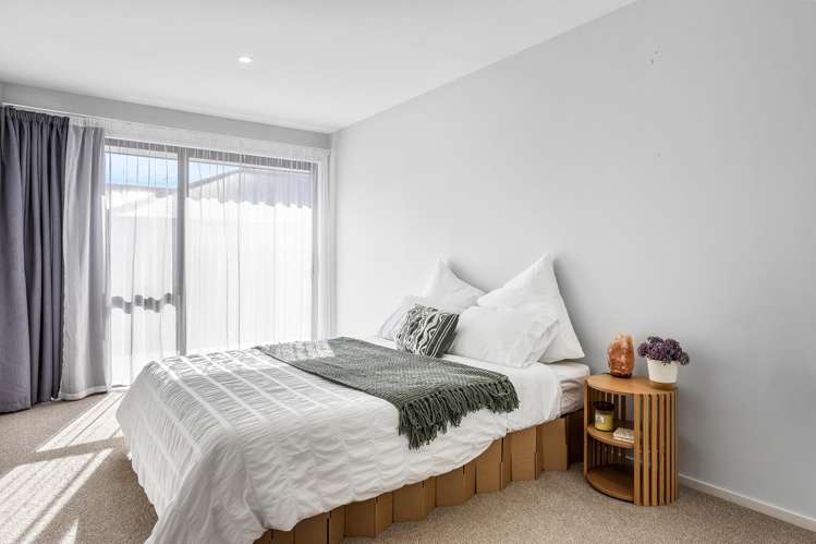 2/134 Geraldine Street Edgeware_6