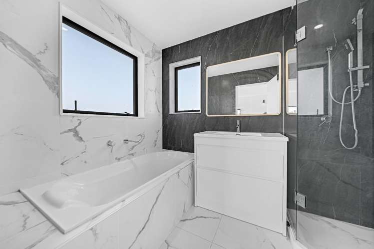 4 Jabal Crescent The Gardens_23