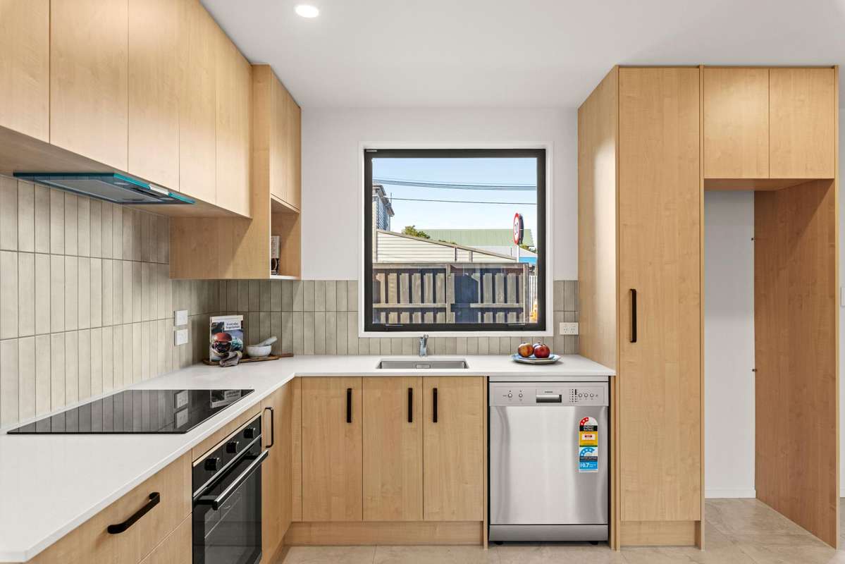 2, 3 & 4/41 Saxon Street_1