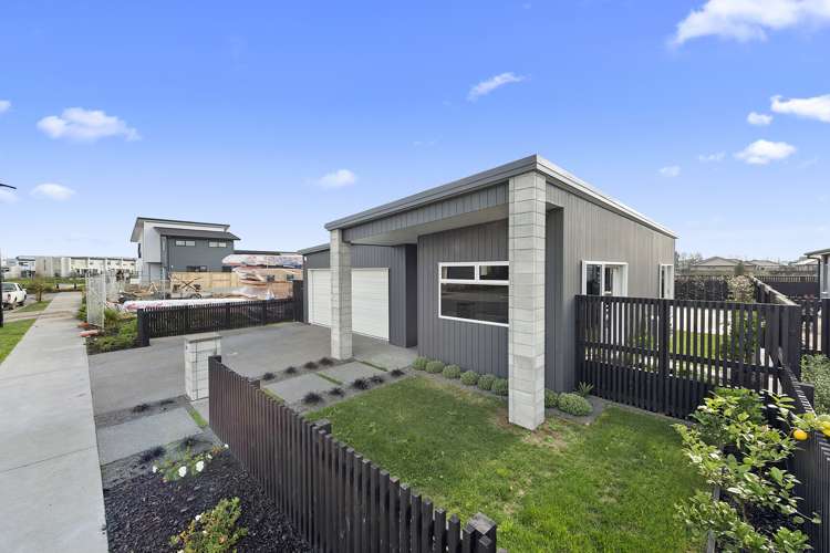 33 Capper Crescent Chartwell_1