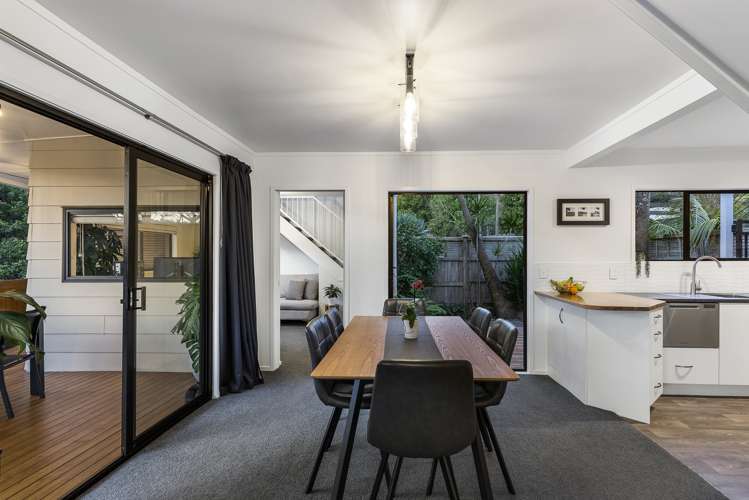 46 & 46A Houston Place Glenfield_11