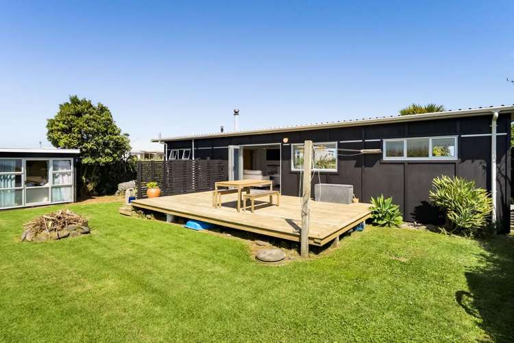 32 Anglers Avenue Pungarehu_13